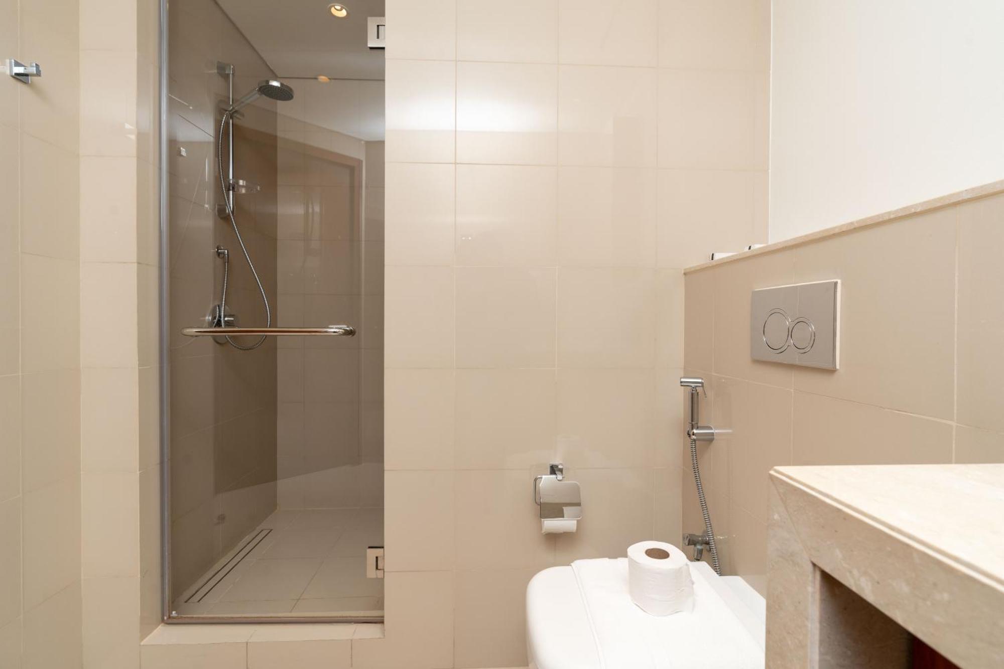 Lux Apt-Burj View Opp. Dxb Mall Dubai Exterior foto
